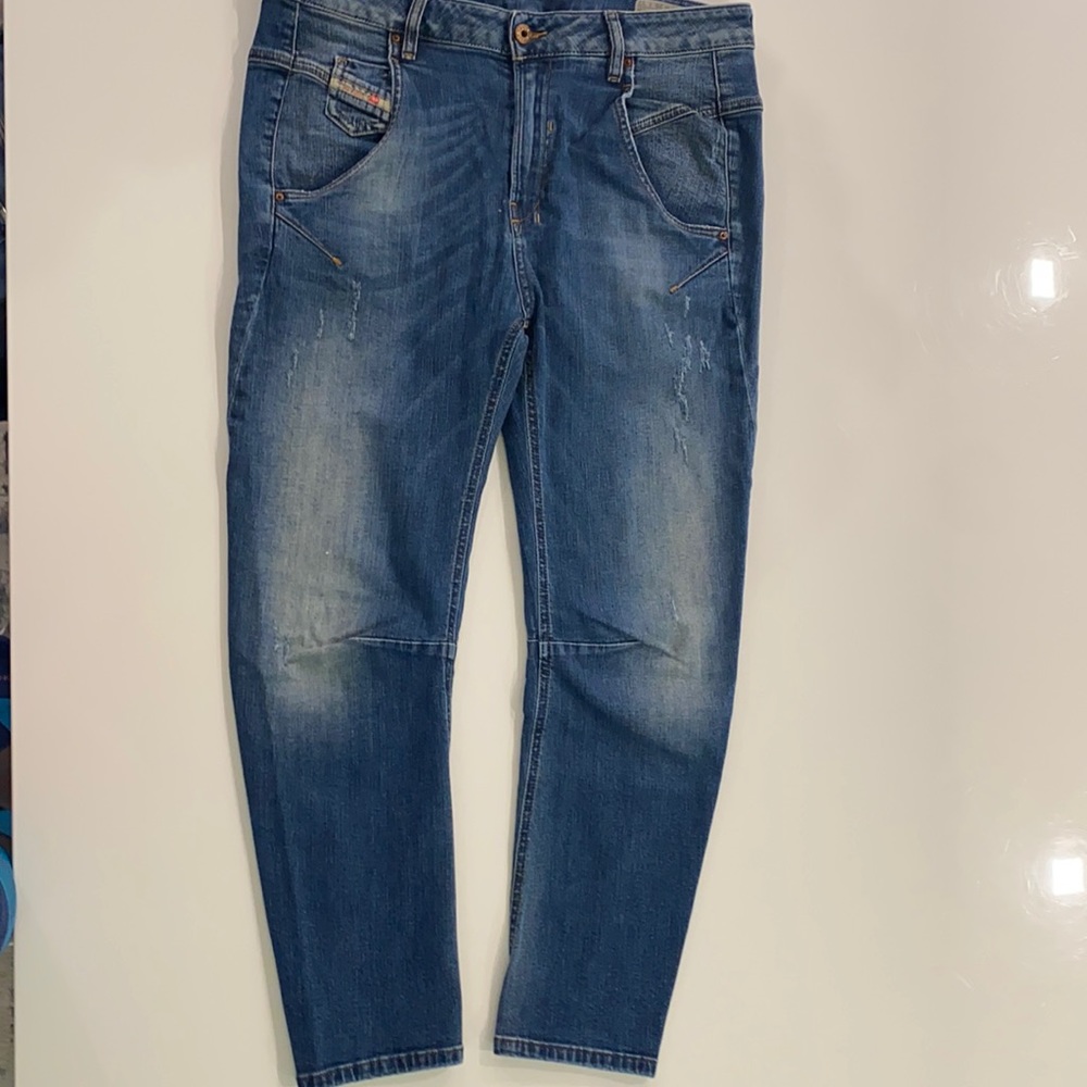 Diesel jeans, boyfriend, I wore couple time, very good condition. Size 28/33